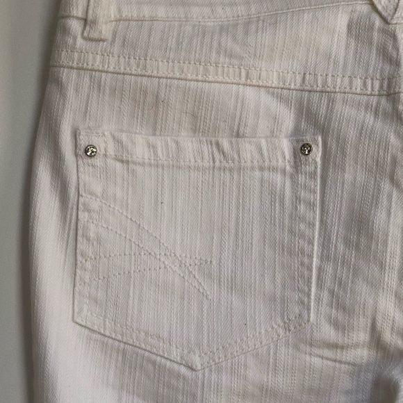 CarlOpik white jeans NWOT - Picture 6 of 8